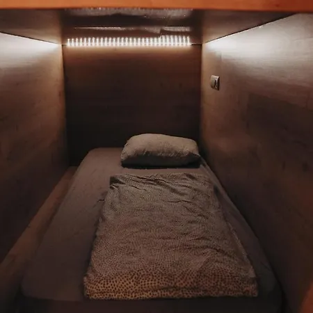 Hostel Onefam Paralelo Barcelona